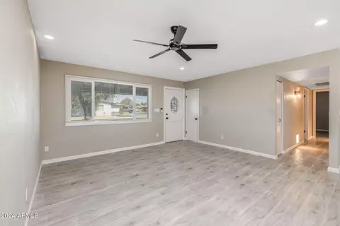 Living - 3415 W Willow Ave, Phoenix, AZ 85029 photo 1 of 4