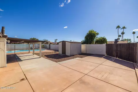 Exterior - 3415 W Willow Ave, Phoenix, AZ 85029 photo 9 of 10