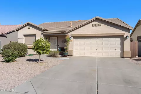 30615 N Maple Chase Dr, San Tan Valley, AZ 85143