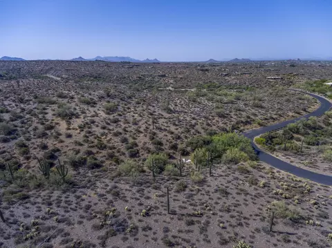 8560 N Father Kino Trl #-, Carefree, AZ 85377