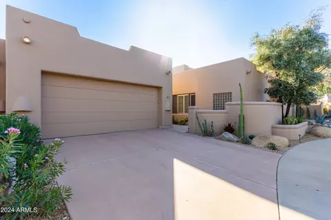 6711 E Camelback Rd #40, Scottsdale, AZ 85251