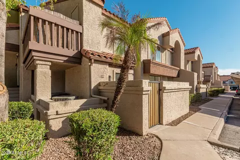 839 S Westwood -- #182, Mesa, AZ 85210