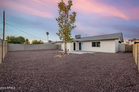 8119 W Osborn Rd, Phoenix, AZ 85033 photo 30