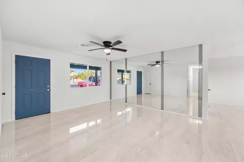 8119 W Osborn Rd, Phoenix, AZ 85033 photo 5