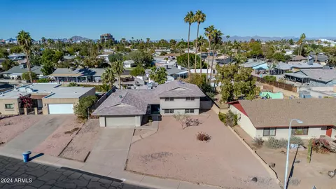 View/Area - 1502 E Hermosa Dr, Tempe, AZ 85282 photo 1 of 11