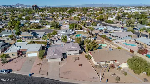 View/Area - 1502 E Hermosa Dr, Tempe, AZ 85282 photo 2 of 11