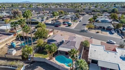 View/Area - 1502 E Hermosa Dr, Tempe, AZ 85282 photo 7 of 11