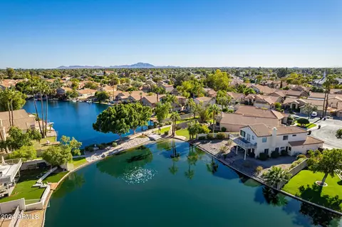View/Area - 242 E Stonebridge Dr, Gilbert, AZ 85234 photo 9 of 15