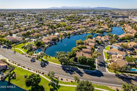 View/Area - 242 E Stonebridge Dr, Gilbert, AZ 85234 photo 15 of 15