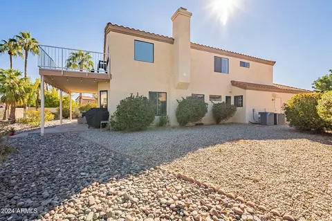 Exterior - 242 E Stonebridge Dr, Gilbert, AZ 85234 photo 6 of 10