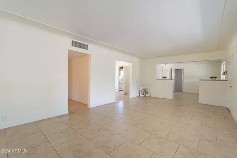 Living - 6841 N 15th Pl, Phoenix, AZ 85014 photo 4 of 9
