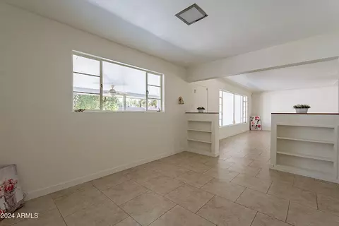 Living - 6841 N 15th Pl, Phoenix, AZ 85014 photo 8 of 9