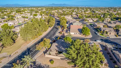 View/Area - 520 S Brett St, Gilbert, AZ 85296 photo 8 of 8