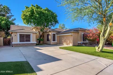 Other - 520 S Brett St, Gilbert, AZ 85296 photo 2 of 18