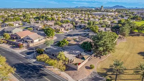 View/Area - 520 S Brett St, Gilbert, AZ 85296 photo 6 of 8