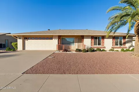 9742 W Loma Blanca Dr, Sun City, AZ 85351