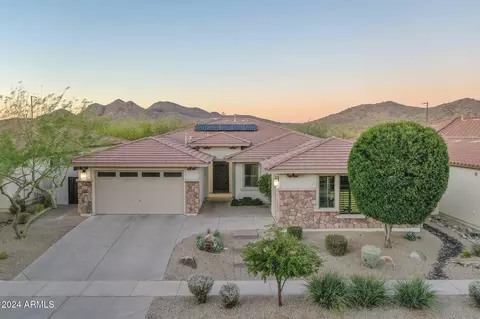 1808 W Horsetail Trl, Phoenix, AZ 85085