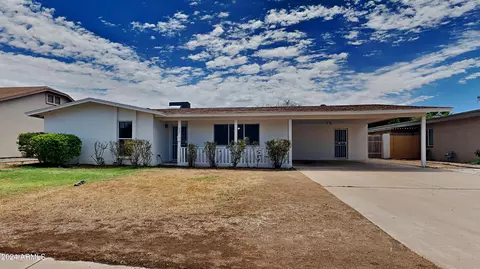 887 W Shannon St, Chandler, AZ 85225