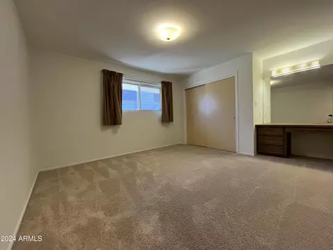2033 E Laguna Dr, Tempe, AZ 85282 photo 12