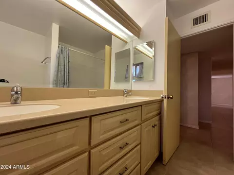 2033 E Laguna Dr, Tempe, AZ 85282 photo 14