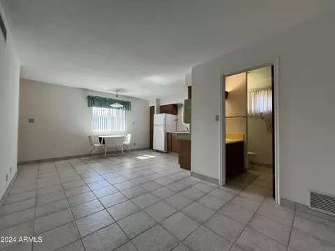 2033 E Laguna Dr, Tempe, AZ 85282 photo 19
