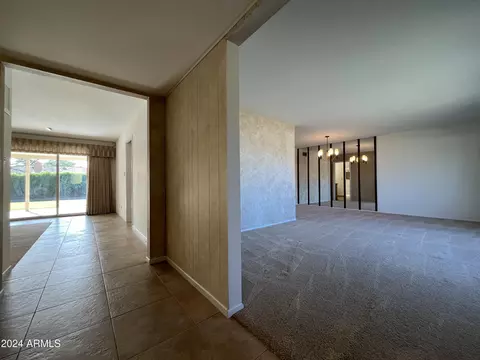 2033 E Laguna Dr, Tempe, AZ 85282 photo 5