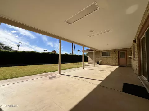 2033 E Laguna Dr, Tempe, AZ 85282 photo 22