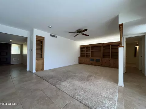 2033 E Laguna Dr, Tempe, AZ 85282 photo 6