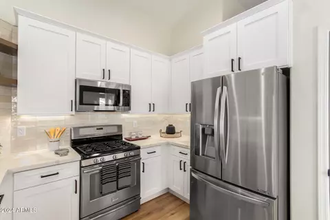 5751 E Hampton Ave, Mesa, AZ 85206 photo 11