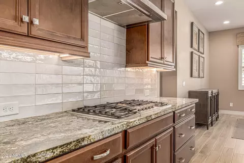 Kitchen - 1960 E Blackhawk Dr, Gilbert, AZ 85298 photo 5 of 5