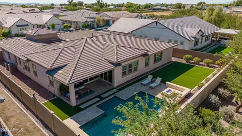 Exterior - 1960 E Blackhawk Dr, Gilbert, AZ 85298 photo 18 of 19
