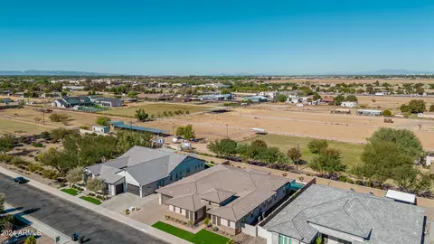 View/Area - 1960 E Blackhawk Dr, Gilbert, AZ 85298 photo 5 of 12