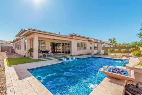 Exterior - 1960 E Blackhawk Dr, Gilbert, AZ 85298 photo 9 of 19