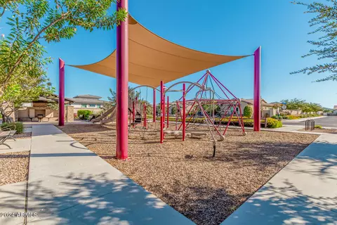 View/Area - 1960 E Blackhawk Dr, Gilbert, AZ 85298 photo 1 of 12
