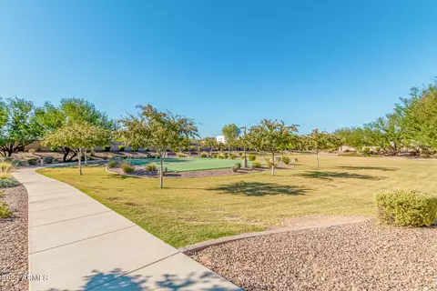 View/Area - 1960 E Blackhawk Dr, Gilbert, AZ 85298 photo 3 of 12