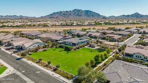 View/Area - 1960 E Blackhawk Dr, Gilbert, AZ 85298 photo 10 of 12