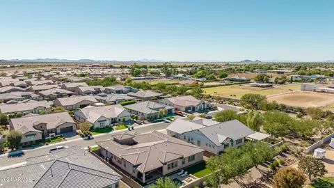 View/Area - 1960 E Blackhawk Dr, Gilbert, AZ 85298 photo 9 of 12