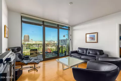 200 W Portland St #614, Phoenix, AZ 85003