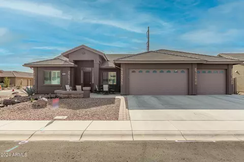 11451 E Posada Ave, Mesa, AZ 85212