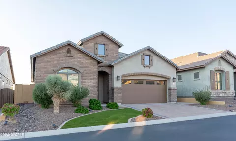 2058 N Red Clf, Mesa, AZ 85207
