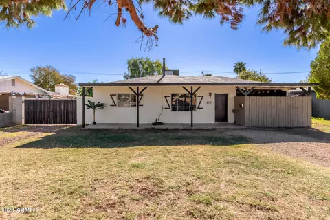 2131 W Hazelwood St, Phoenix, AZ 85015