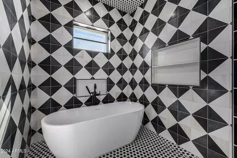Bath - 1480 E Raven Ct, Gilbert, AZ 85297 photo 14 of 26