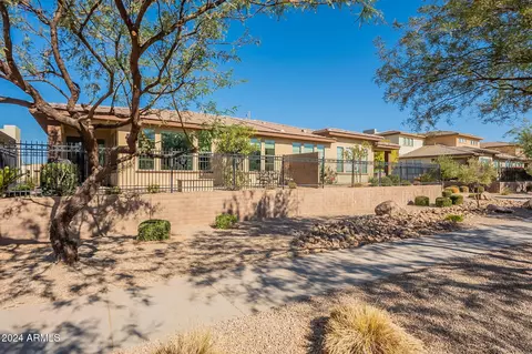 767 E Cobble Stone Dr, Queen Creek, AZ 85140