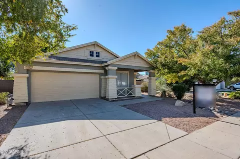 2483 E Del Rio Ct, Gilbert, AZ 85295 photo 2
