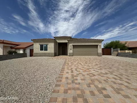 15060 S Amado Blvd, Arizona City, AZ 85123