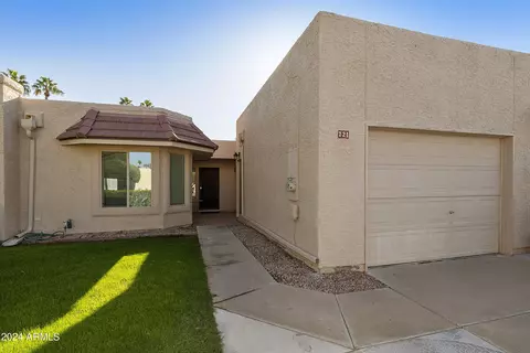 721 S Palo Verde Way, Mesa, AZ 85208