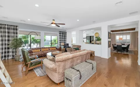 2833 E Los Altos Rd, Gilbert, AZ 85297 photo 6