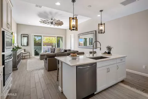 1941 E Robb Ln, Phoenix, AZ 85024 photo 11