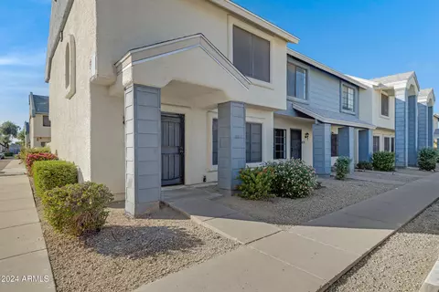 7801 N 44th Dr #1037, Glendale, AZ 85301