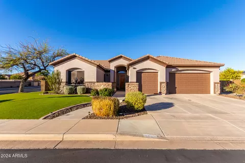 11404 E Fox Cir, Mesa, AZ 85207